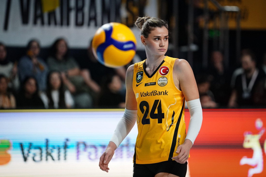 Katarina Dangubić na operaciji kolena