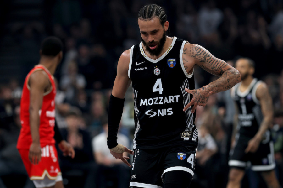 HIT! Dvejn Vašington progovorio srpski nakon pobede nad Crvenom zvezdom! (VIDEO)
