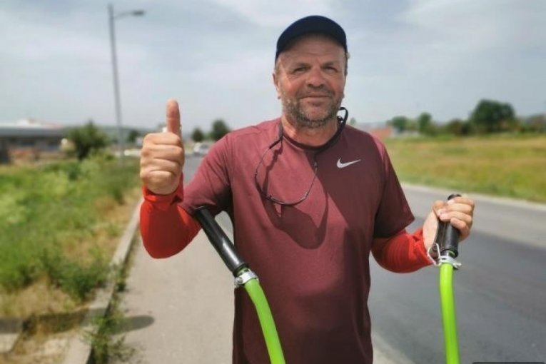 PRVI SRBIN KOJI JE PREPEŠAČIO BAJKALSKO JEZERO IMA NOVU MISIJU! Ivan kreće od Gračanice do Ostroga za pomoć malenoj Jani