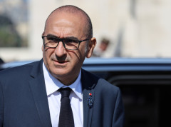 Francuski ministar unutrašnjih poslova Nunjez na mestu smrtonosnog pada aviona