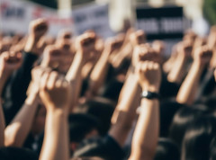 Radnici Toplane u protestu zbog blokade računa i kašnjenja plata
