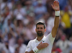 Djokovic defeats Safiullin to advance to Wimbledon quarter-finals