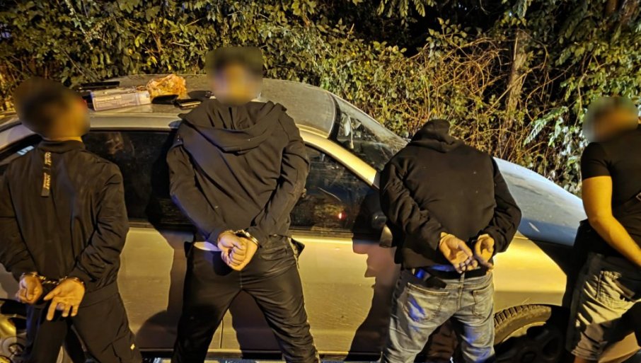 U AKCIJI  MUP "PALI" SERIJSKI RAZBOJNICI: Pljačkali širom Srbije (FOTO)