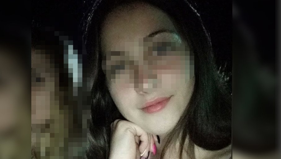 Posle pogibije trudne Viktorije i njenog sina, Kula u žalosti