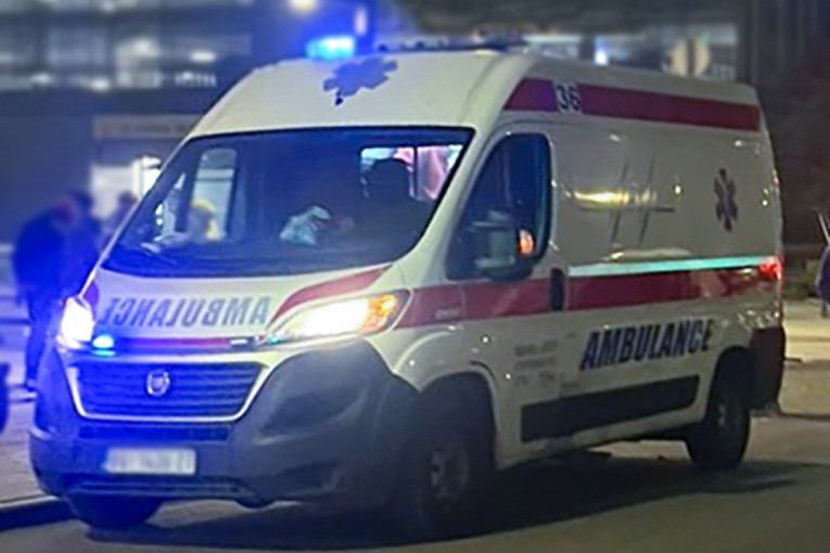 Drama u centru Beograda: Motociklista povređen u udesu, hitno prevezen na VMA