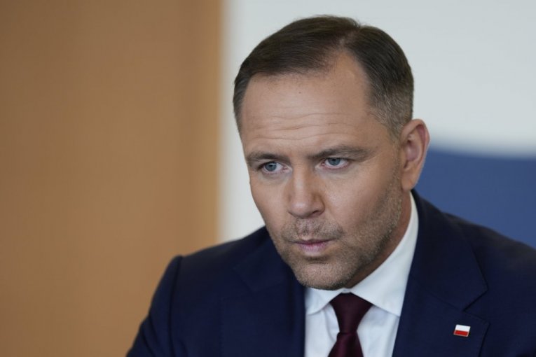 ŠOK U POLJSKOJ! Predsednik Navrocki možda bio otrovan tokom kampanje – bivši šef obezbeđenja otkrio detalje!