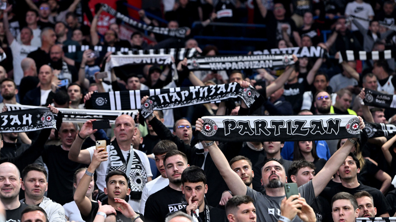 Definitivno! Partizan igra regionalnu ligu, Crvena zvezda ne