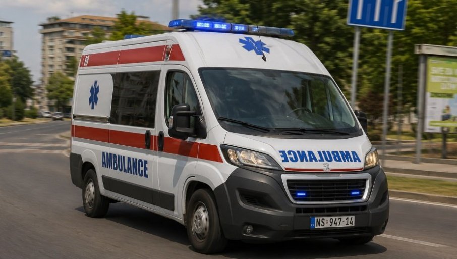 Tri vozila se sudarila, jedna osoba prevezena u Urgentni centar