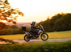 Motociklom „suzuki“ vozio 234 km/h na delu puta s ograničenjem brzine 80
