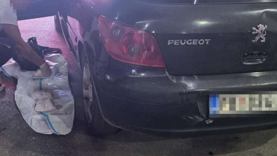 KOKAIN I AMFETAMIN U AUTOMOBILU: Hapšenje u Užicu