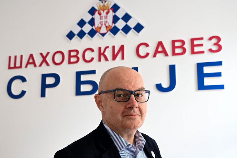Šahovski "Meč prijateljstva" održan na mostu između Zvornika i Malog Zvornika