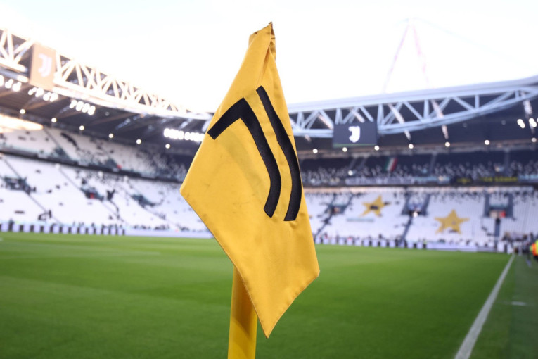 Juventus uzdrmao Evropu: Supertalentovani tinejdžer potpisao za Staru damu!