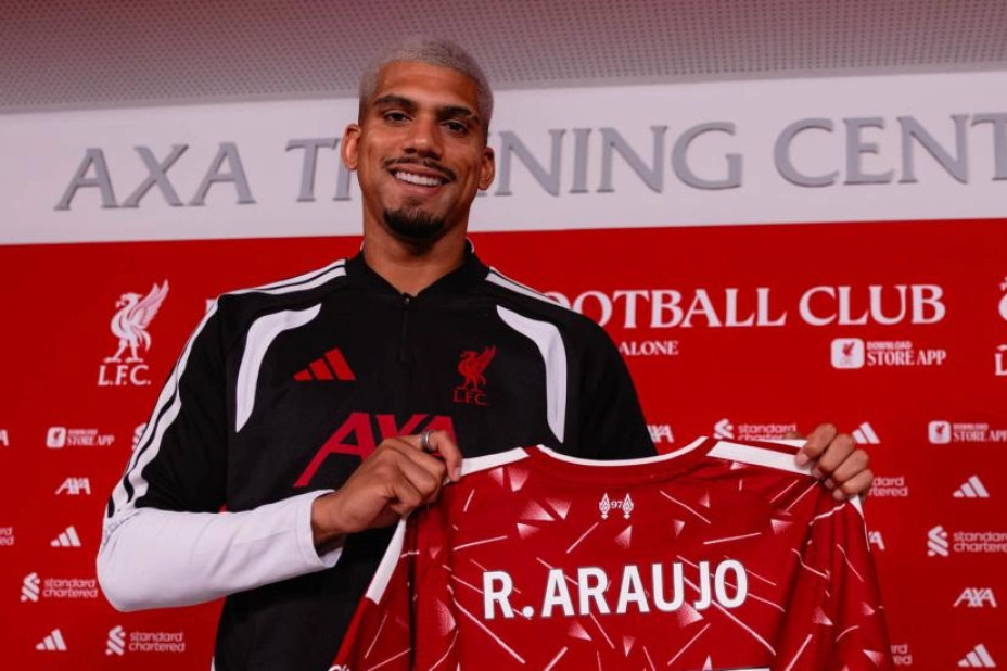 Liverpulov potez koji je sve iznenadio: Ronald Arauho je stigao na Enfild!