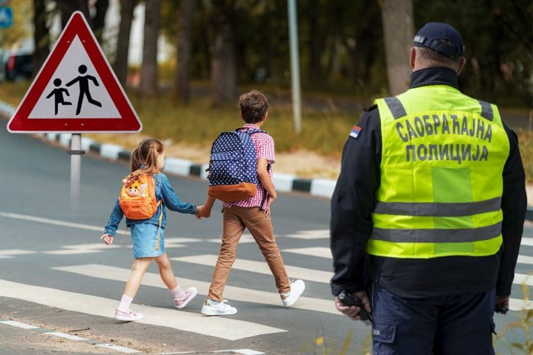 JEZIVA STATISTIKA! Deca u Srbiji imaju skoro DUPLO VEĆI RIZIK DA STRADAJU u saobraćaju nego njihovi vršnjaci u Evropi!