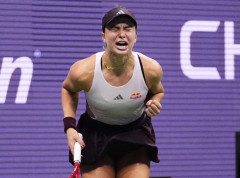 Ribakina, Osaka i Jović u osmini finala US opena