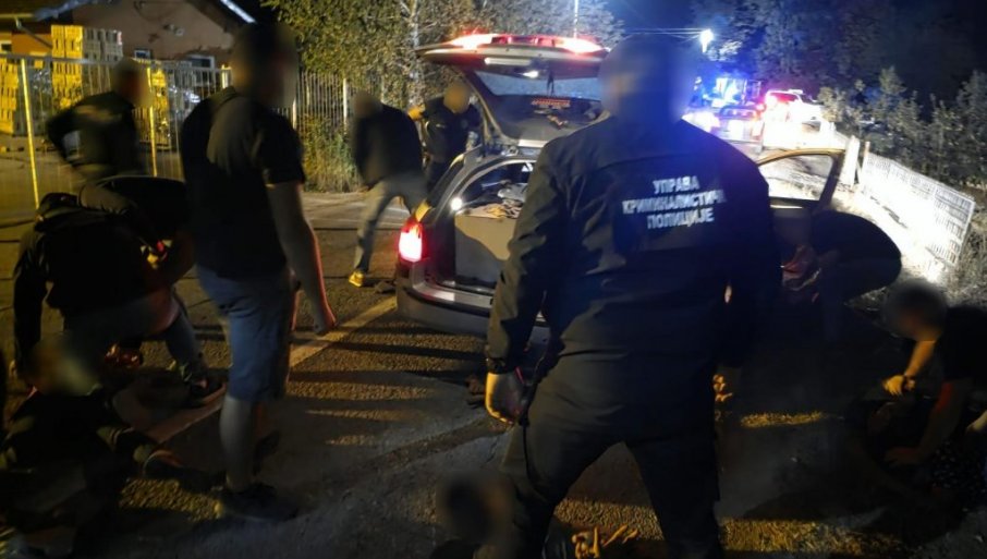 UKRALI SEF IZ MENjAČNICE: Akcija policije u Arilju, uhapšeno sedam osoba (FOTO)